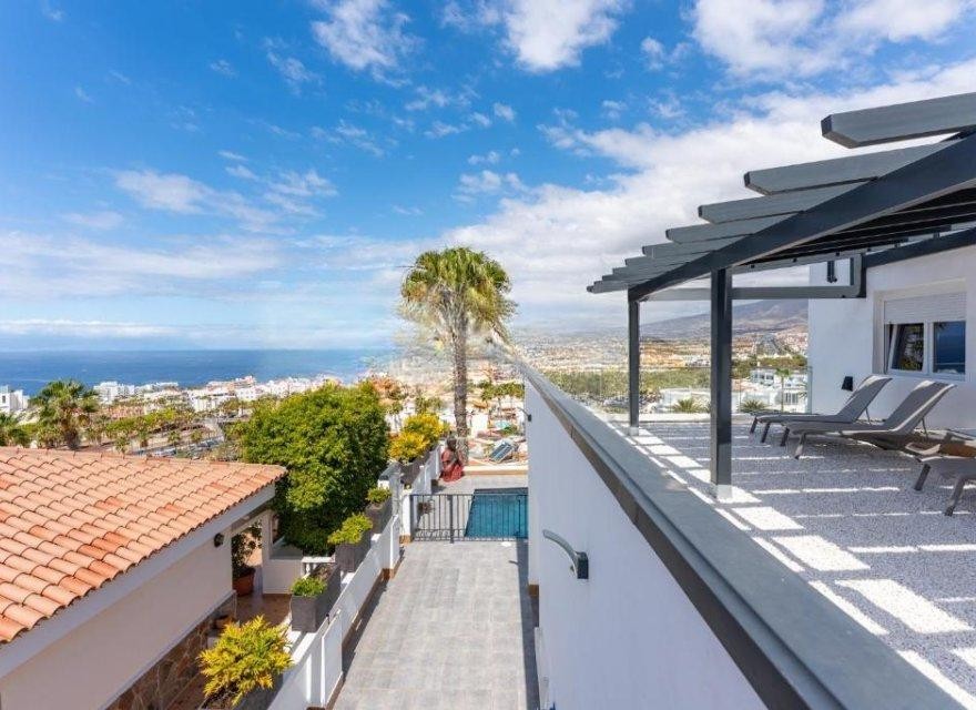 Villa i Tenerife, Spanien 7 sovrum, 373 kvm. Nr. 195209