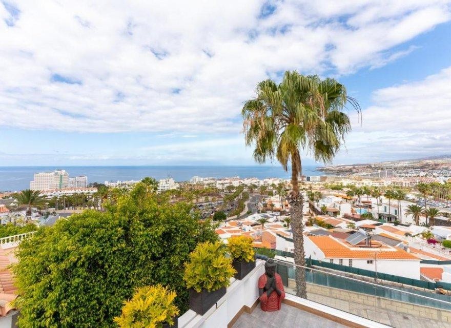 Villa i Tenerife, Spanien 7 sovrum, 373 kvm. Nr. 195209