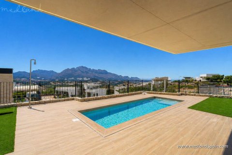 Villa till salu i La Nucia, Alicante, Spanien 3 sovrum, 137 kvm. Nr. 144492 - foto 4