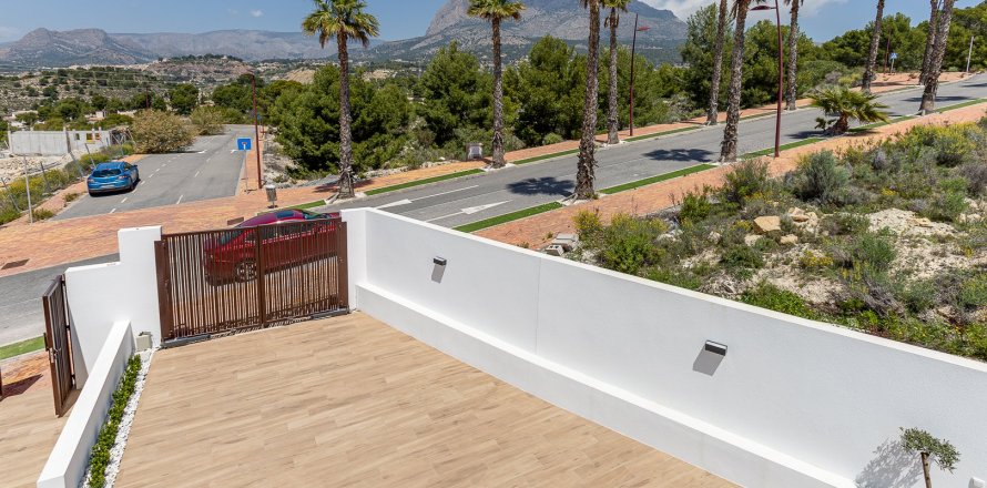 Villa à Benidorm, Alicante, Espagne 3 chambres, 202 m2 No. 136588