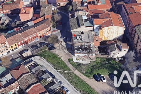 Terreno a Toledo, Spagna 225 mq. N° 173036