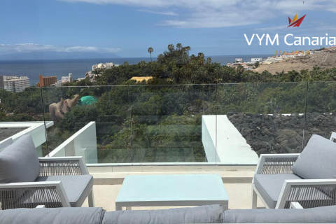 Villa till salu i San Eugenio, Tenerife, Spanien 4 sovrum, 260 kvm. Nr. 178295 - foto 5