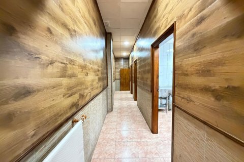Commercial property à vendre à Torrevieja, Alicante, Espagne, 98 m2 No. 196286 - photo 14