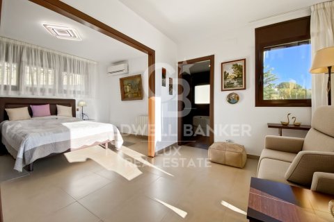 Villa à vendre à Pau, Girona, Espagne, 5 chambres, 483 m2 No. 159886 - photo 13