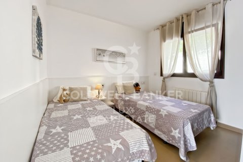 Villa à vendre à Pau, Girona, Espagne, 5 chambres, 483 m2 No. 159886 - photo 24