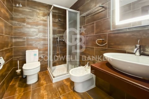 Villa à vendre à Pau, Girona, Espagne, 5 chambres, 483 m2 No. 159886 - photo 23