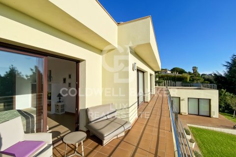 Villa à vendre à Pau, Girona, Espagne, 5 chambres, 483 m2 No. 159886 - photo 20