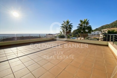 Villa à vendre à Pau, Girona, Espagne, 5 chambres, 483 m2 No. 159886 - photo 21
