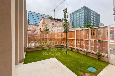 Продажа дуплекса в Барселона, Испания 2 спальни, 98м2 №159888 - фото 20