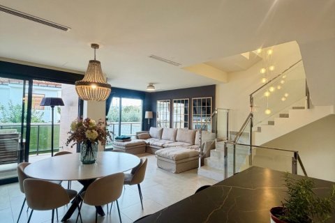 Villa à vendre à Alicante, Espagne, 4 chambres, 376 m2 No. 180827 - photo 21