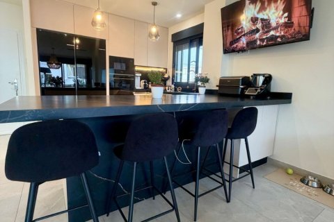 Villa à vendre à Alicante, Espagne, 4 chambres, 376 m2 No. 180827 - photo 24