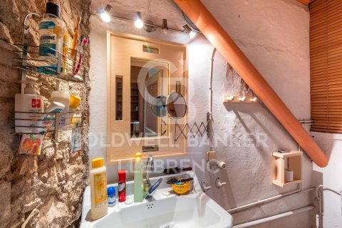 Duplex in vendita a Barcelona, Spagna 2 camere da letto, 109 mq. N° 158390 - foto 22