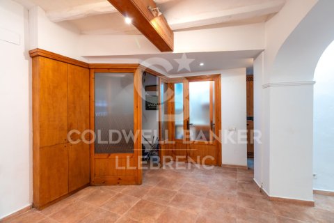 Paritalo myytävänä Barcelona, Espanja, 2 makuuhuonetta, 109 m2 No. 158390 - kuva 4