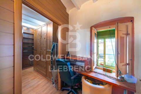 Paritalo myytävänä Barcelona, Espanja, 2 makuuhuonetta, 109 m2 No. 158390 - kuva 19