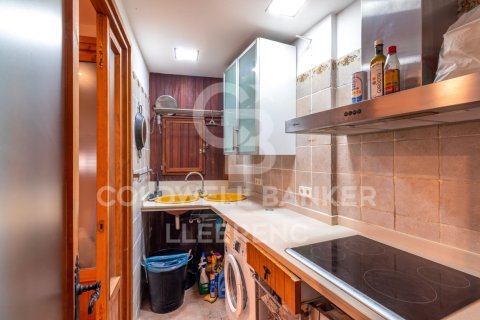 Duplex in vendita a Barcelona, Spagna 2 camere da letto, 109 mq. N° 158390 - foto 6