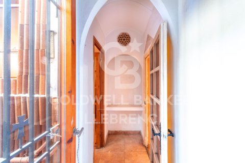 Duplex in vendita a Barcelona, Spagna 2 camere da letto, 109 mq. N° 158390 - foto 9