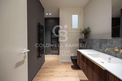 Huoneisto myytävänä Barcelona, Espanja, 4 makuuhuonetta, 241 m2 No. 158388 - kuva 29