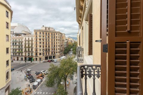 Apartment à vendre à Barcelona, Espagne, 3 chambres, No. 141230 - photo 11