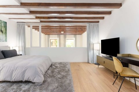 Apartment à vendre à Barcelona, Espagne, 3 chambres, No. 141230 - photo 3