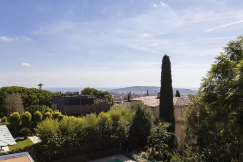 Сasa en venta en Barcelona, España 5 dormitorios, No. 141233 - foto 25