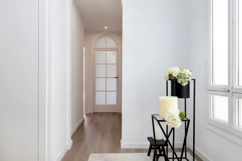 Apartamento en venta en Barcelona, España 4 dormitorios, No. 141231 - foto 8