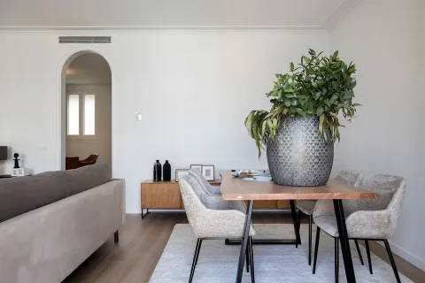 Apartamento en venta en Barcelona, España 4 dormitorios, No. 141231 - foto 5