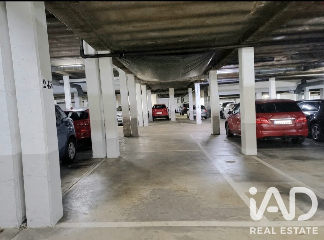 Apartment à Leon, Espagne 3 chambres, 121 m2 No. 195055