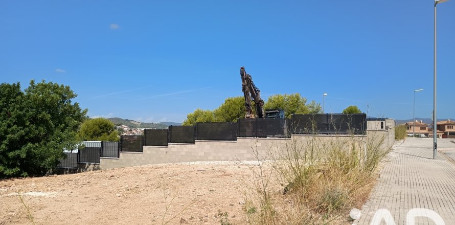 Tontti Santa Oliva, Tarragona, Espanja 610 m2 No. 195056