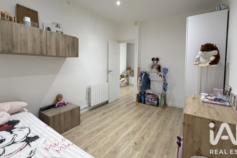Продажа таухауса в Вилассар-де-Дальт, Барселона, Испания 4 спальни, 141м2 №195058 - фото 19