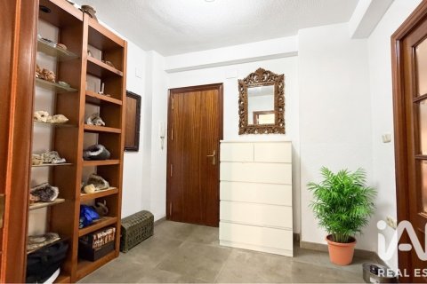 Продажа квартиры в Малага, Испания 3 спальни, 120м2 №195059 - фото 3