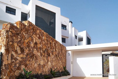 Dzīvoklis pārdošanā Fuengirola, Malaga, Spānijā 3 istabas, 112 m2 Nr. 104798 - attēls 4