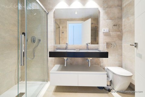 Dzīvoklis pārdošanā Fuengirola, Malaga, Spānijā 3 istabas, 112 m2 Nr. 104798 - attēls 12