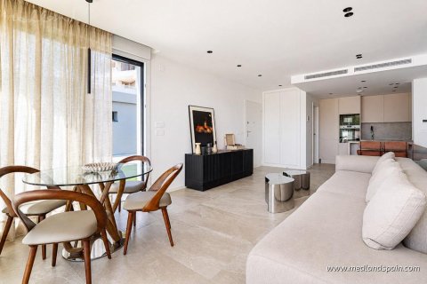 Villa for sale in El Campello, Alicante, Spain 3 bedrooms, 247.82 sq.m. No. 104981 - photo 4