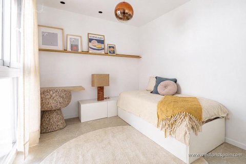 Villa for sale in El Campello, Alicante, Spain 3 bedrooms, 247.82 sq.m. No. 104981 - photo 8