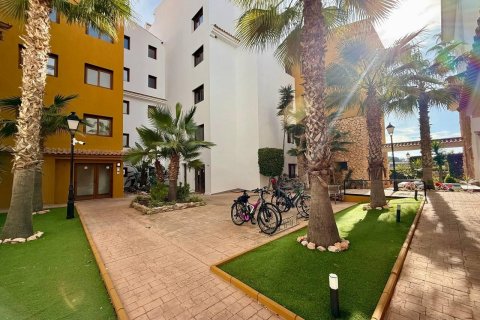Apartment for sale in Torrevieja, Alicante, Spain 2 bedrooms, 86 sq.m. No. 148514 - photo 14