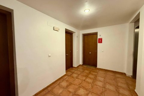 Apartment for sale in Torrevieja, Alicante, Spain 2 bedrooms, 86 sq.m. No. 148514 - photo 12