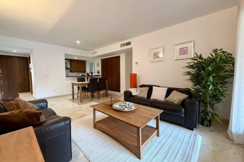 Apartment for sale in Torrevieja, Alicante, Spain 2 bedrooms, 86 sq.m. No. 148514 - photo 3