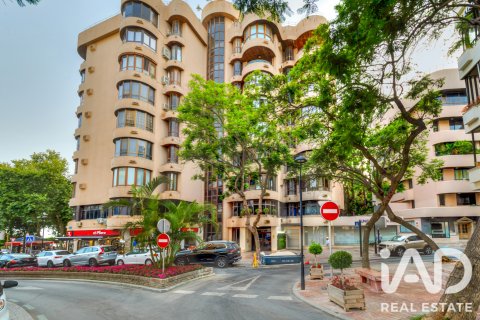Wohnung zum Verkauf in Marbella, Malaga, Spanien 3 Schlafzimmer, 182 m2 Nr. 192168 - Foto 2