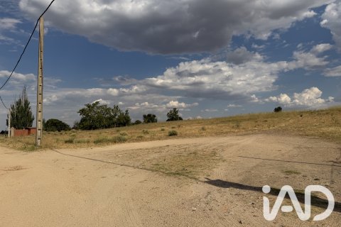 Land plot à vendre à Medina del Campo, Valladolid, Espagne, 10611 m2 No. 192173 - photo 7