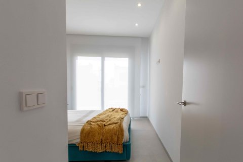 Huoneisto myytävänä Finestrat, Alicante, Espanja, 3 makuuhuonetta, No. 194265 - kuva 3
