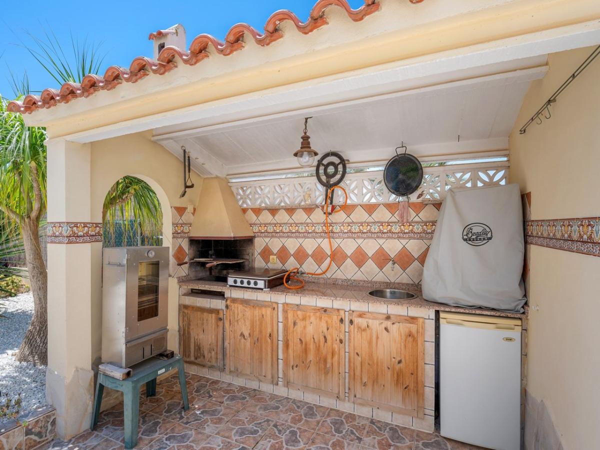 Villa a Benijofar, Alicante, Spagna 5 camere da letto, 179 mq. N° 149066