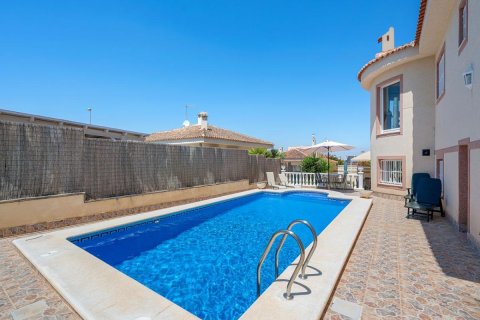 Huvila myytävänä Benijofar, Alicante, Espanja, 5 makuuhuonetta, 179 m2 No. 149066 - kuva 4