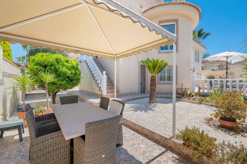 Huvila myytävänä Benijofar, Alicante, Espanja, 5 makuuhuonetta, 179 m2 No. 149066 - kuva 2