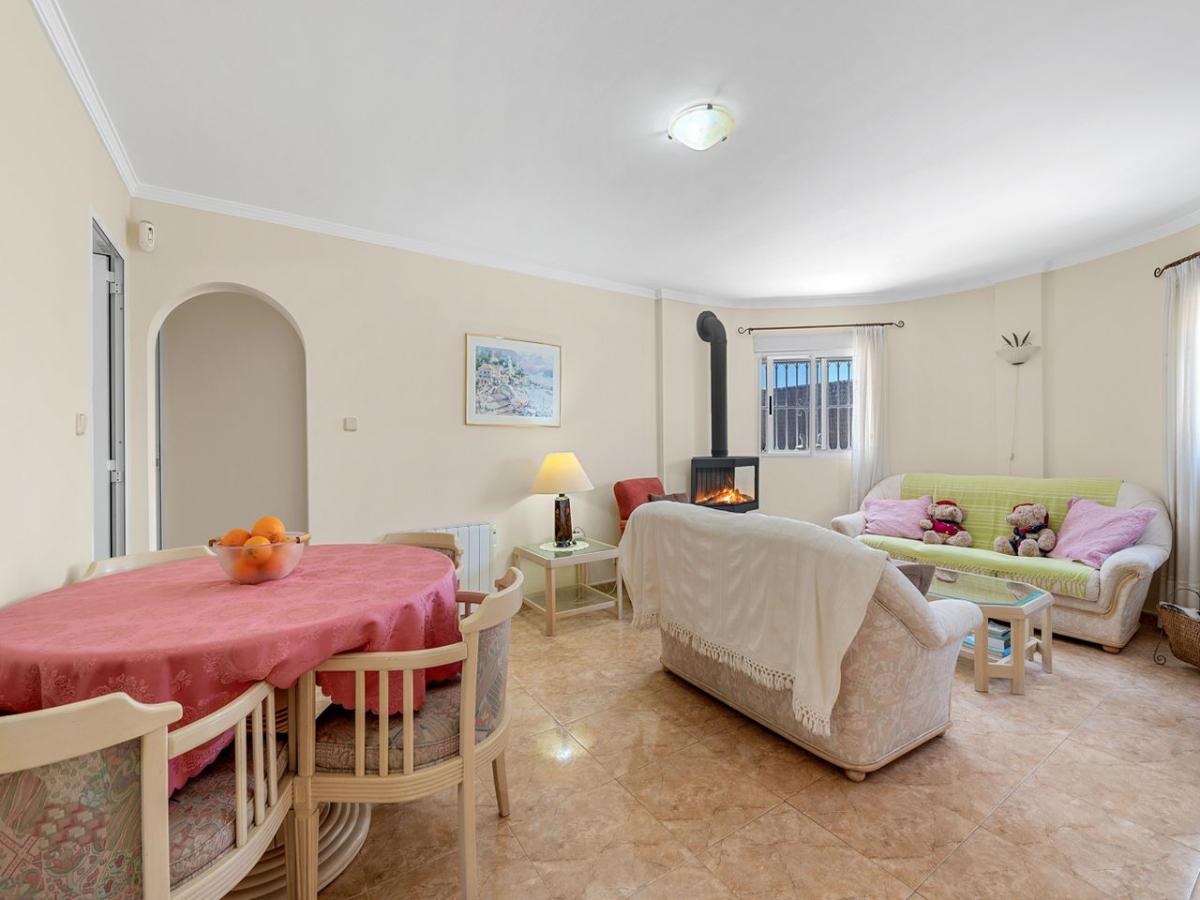 Villa a Benijofar, Alicante, Spagna 5 camere da letto, 179 mq. N° 149066