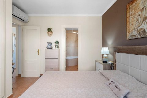 Huvila myytävänä Benijofar, Alicante, Espanja, 5 makuuhuonetta, 179 m2 No. 149066 - kuva 23