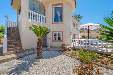 Huvila myytävänä Benijofar, Alicante, Espanja, 5 makuuhuonetta, 179 m2 No. 149066 - kuva 8