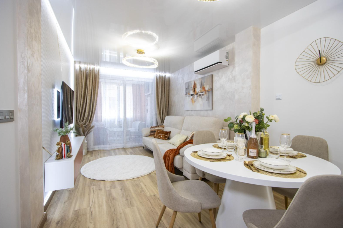 Appartamento a Torrevieja, Alicante, Spagna 2 camere da letto, 79 mq. N° 149068