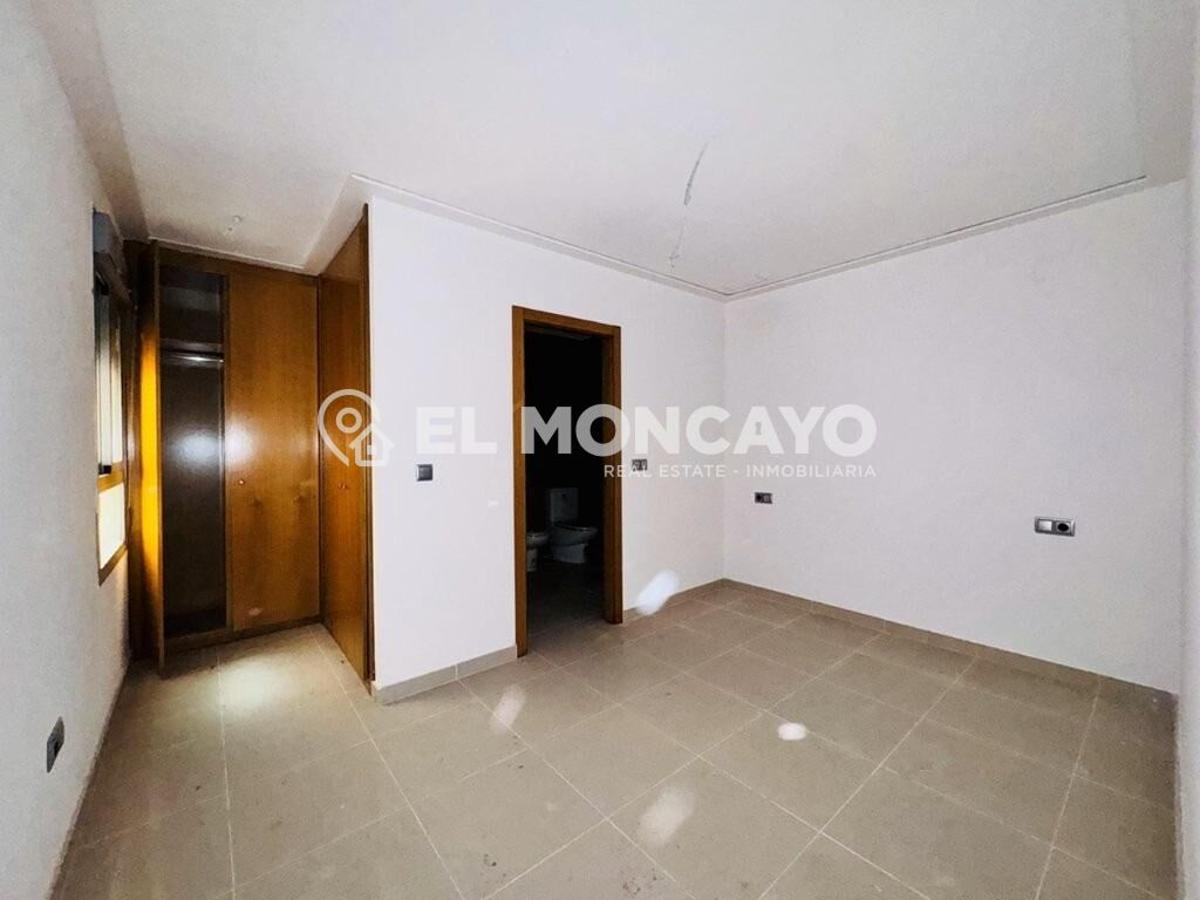 Квартира в Торревьеха, Аликанте, Испания 3 спальни, 91м2 №149067
