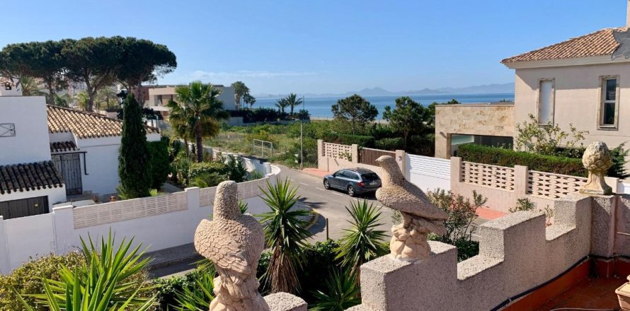 Villa in La Manga del Mar Menor, Murcia, Spanien 4 Schlafzimmer, 198 m2 Nr. 149063
