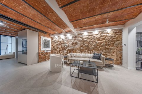 Huoneisto myytävänä Barcelona, Espanja, 2 makuuhuonetta, 179 m2 No. 157038 - kuva 15